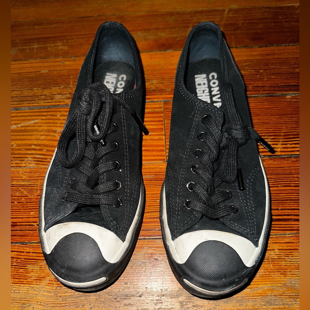 Black Chucks (Converse)